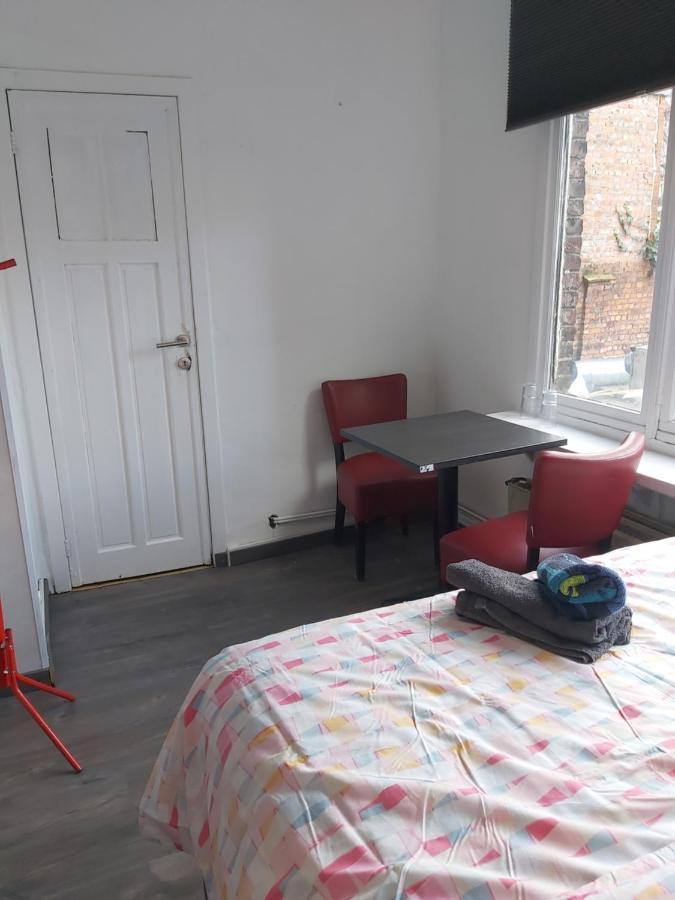 Sint-Pieters Station Rooms Gent Exterior foto